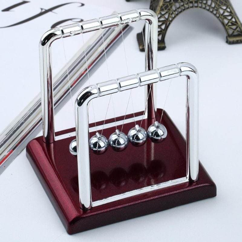 Newton's Cradle - Self Balancing Steel Balls
